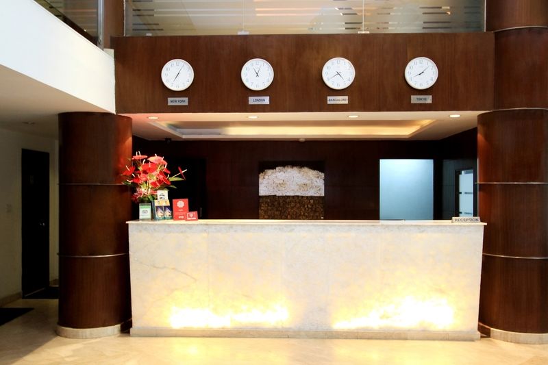 Shravanthi Sarovar Portico Hotel Bangalore Ngoại thất bức ảnh